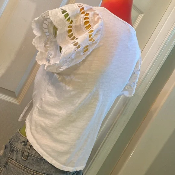 Tahari White Flutter Sleeve Asymmetrical Blouse - Picture 7 of 13